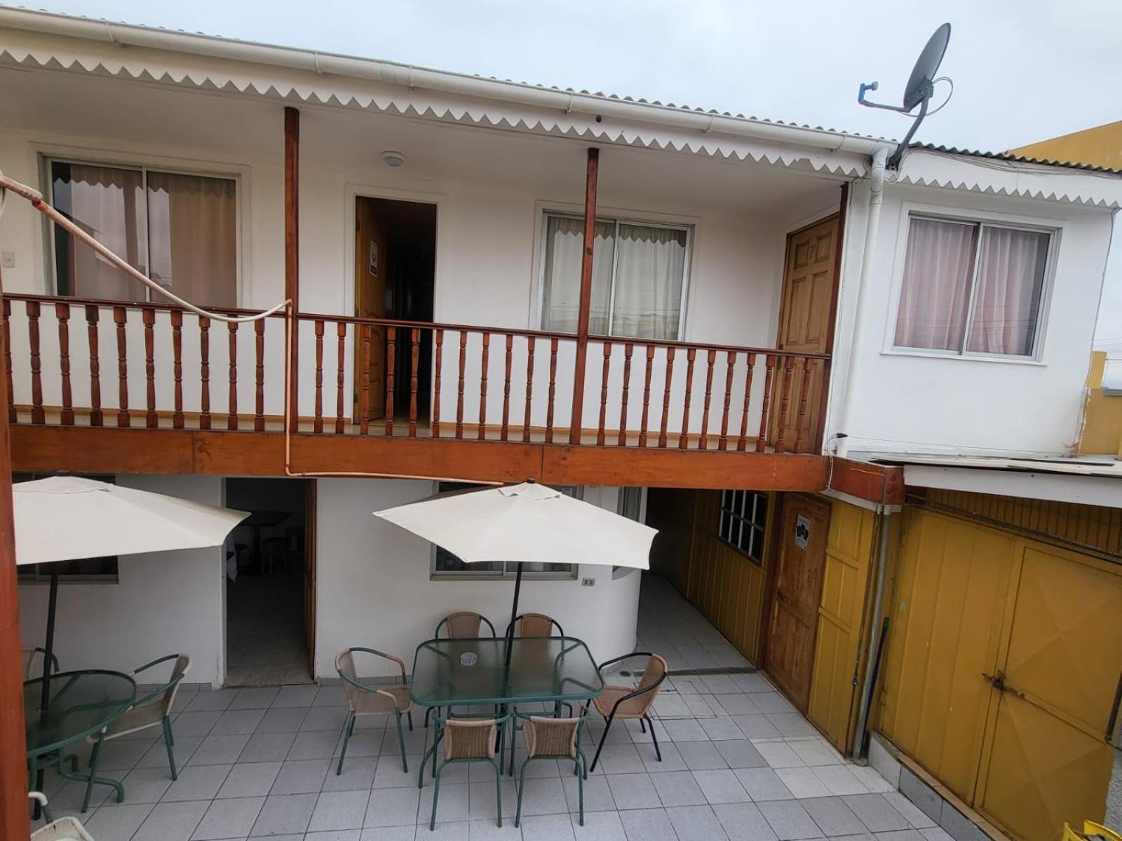 Hostal Aleja Caldera Exterior photo